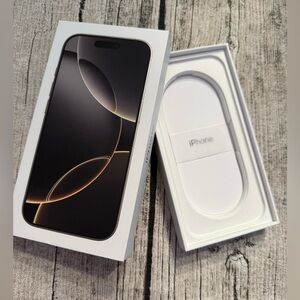 Apple iPhone 16 Pro Packaging